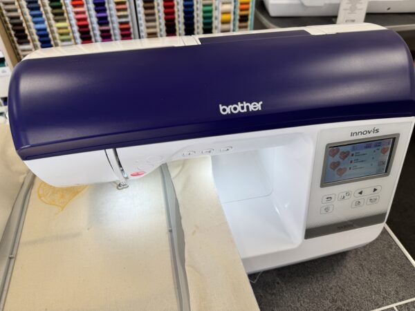 Second hand Brother Innov-is 800E - Image 2