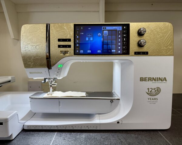 Second Hand Bernina 790 Plus with Embroidery Module - Image 2