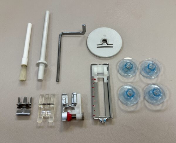 Second Hand Pfaff Select 1530 Sewing Machine - Image 3